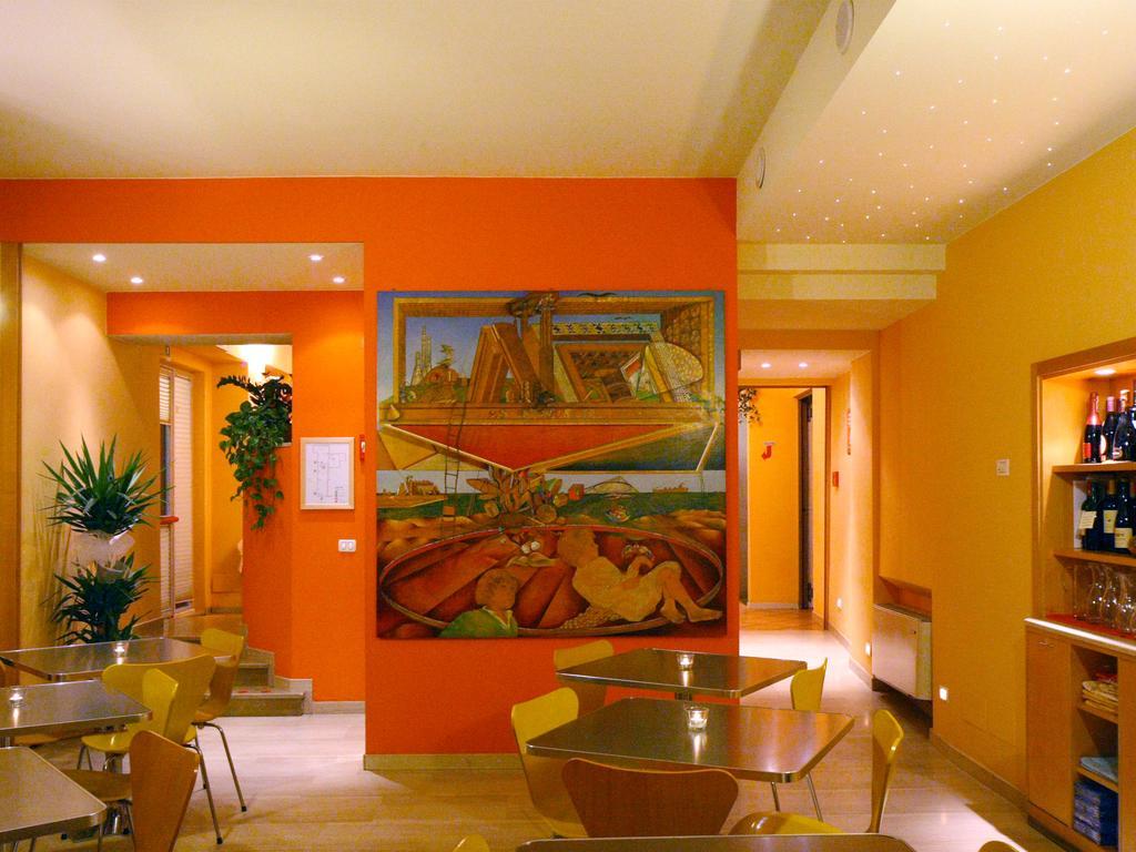 Albergo Ristorante Corsini بافولو نيل فرينانو المظهر الخارجي الصورة